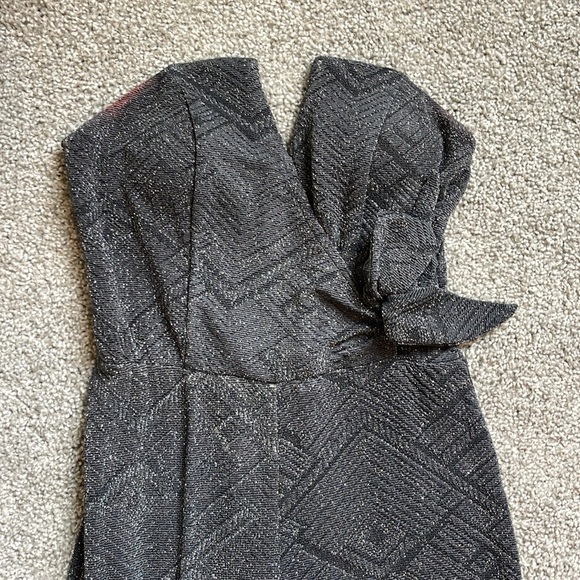 Romper - Picture 2 of 2